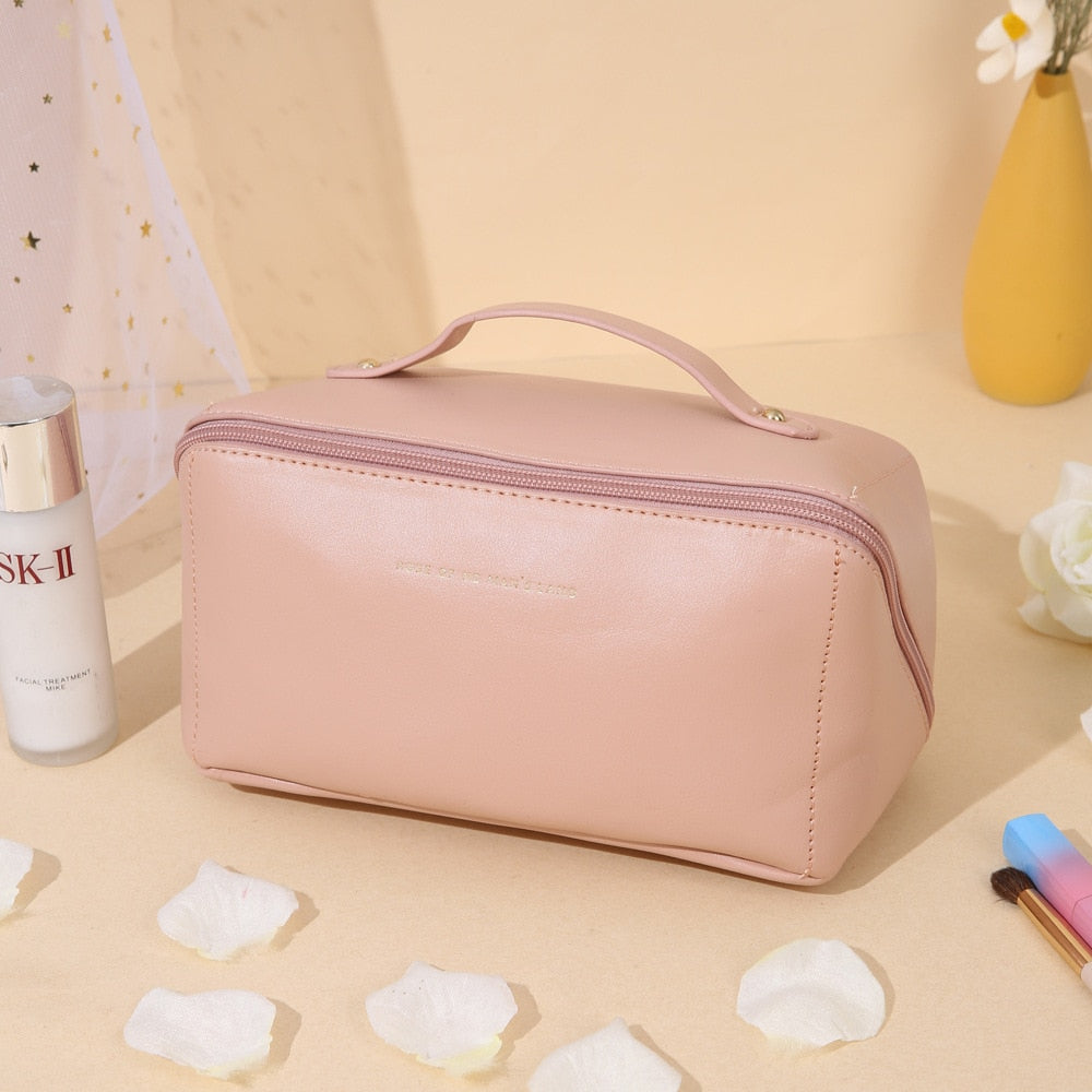 Necessaire Beatly Extra | Compacta, Feminina e Ideal para o Dia a Dia